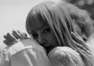Song Review: Lisa (BLACKPINK) – Dream