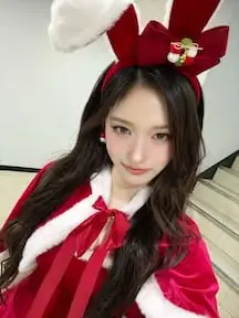 IVE Member Lee Seo Graduates as 'Inkigayo' MC After 1 Year, 7 Months