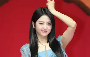 Watch LE SSERAFIM’s Yunjin perform an acoustic cover of SZA’s ‘Kill Bill’