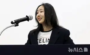 「報酬はメンバー5人分以上」ミン・ヒジン氏の“裏の顔”を暴露か…韓流NewJeans泥沼訴訟(KOREA WAVE)