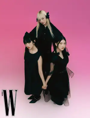 IVE Gaeul, Rei, Liz Showcase Unique Charms in New Pictorial